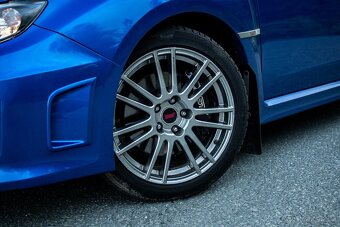 Subaru Impreza Wrx Sti - 3