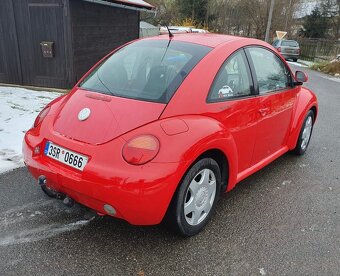 VW New Beatle 1.9 TDI 66kw r.v 2002, Klima, ALU kola - 3