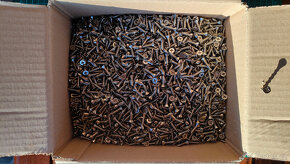 Šroubky, vruty 3,5x15mm, kříž - 3