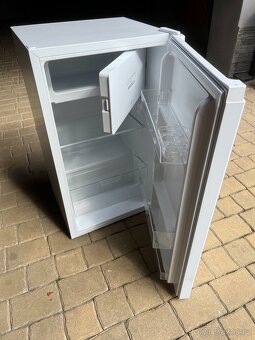 Lednice MORA CB 984 W - 3