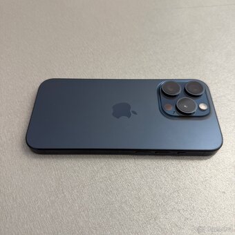 iPhone 15 Pro 128GB, pěkný stav, 12 měsíců záruka - 3