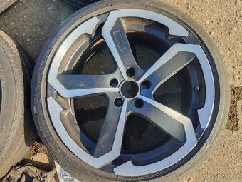 Alu kola 225/40 r18 - 3