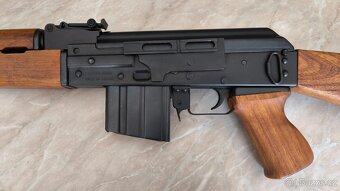 Zastava - 3