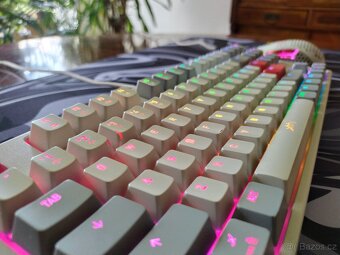 Herní RETRO set Xtrfy – klávesnice K4, myš M42, podložka - 3