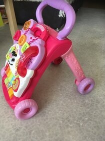 Chodítko Vtech růžové - 3