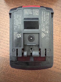Prodej nové baterie BOSCH Professional 18V / 4.0Ah - 3