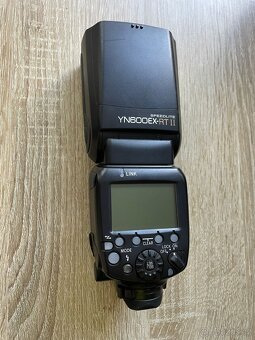 Yongnuo YN600ex-RTII + dálkový odpalovač - 3