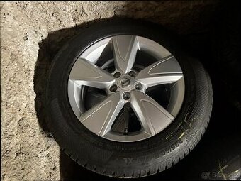 VOLVO XC40 17" zimní kola originální 235/60 R17 - 3