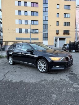 Volkswagen Passat,  Passat B8 2.0TDI 110Kw Manual Ojeté, 12/ - 3