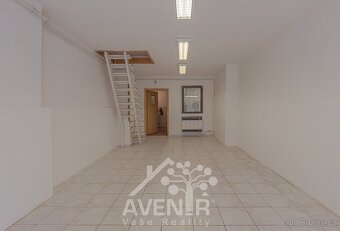 Exkluzivní Nabídka - Prodejna na pěší zóně v Hodoníně - 3