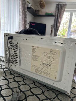 Mikrovlná trouba - 3