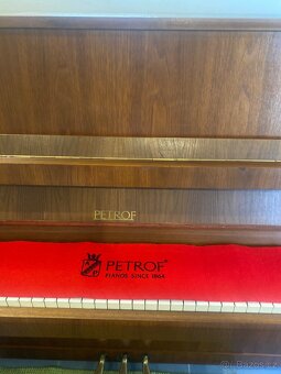 Pianino Petrof 115 - 3