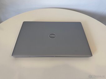 Dell Latitude 5530 i5-1245U / 16GB / 256GB / FHD - 3