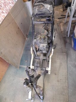 skůtr Jinan kostra s motorem - 3