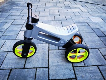 Prodám dvě dětská odrážedla FunnyWheel - 3