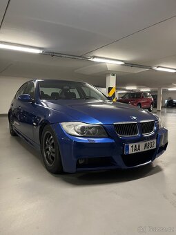 BMW E90 318i - 3