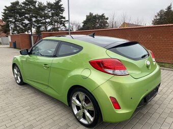 Veloster 1.6i, Premium, Plná výbava, Top stav - 3