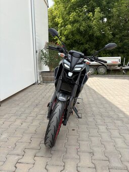 Yamaha mt 125 - 3
