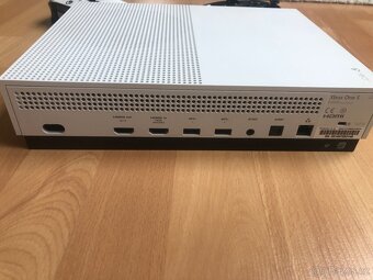 Xbox one S - 3