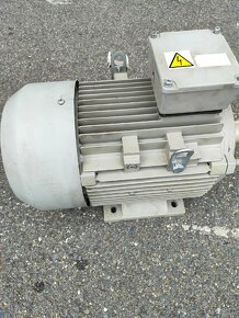 Elektromotor IE2 Motoren 7,5kw - 3