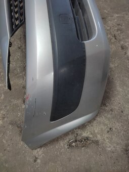 REANULT MEGANE II PŘEDNÍ NÁRAZNÍK - 3