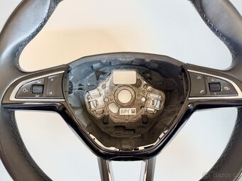 Top stav Kožený tříramenný multifunkční volant, airbag - Su - 3