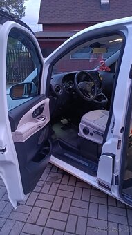 Mercedes Vito Tourer 119 cdi - 3
