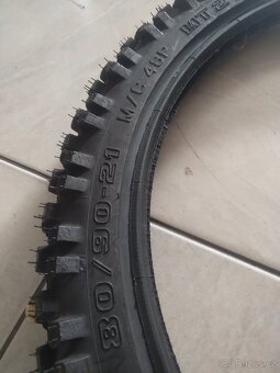 Pneumatiky na motorku - 3