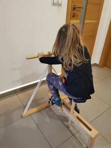 dětský dřevěný trenažer - 3