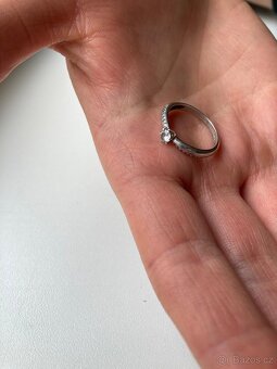 Stříbrný prsten se zirkonem, 51 mm - 3