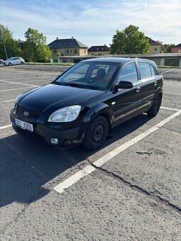 Kia Rio 1.4 71 kW 2008 - 3