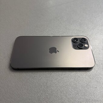 iPhone 12 Pro 256GB, pěkný stav, 12 měsíců záruka - 3