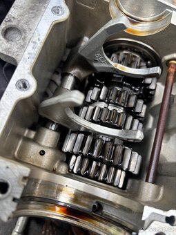 Prevodovka na Yamaha R6 03-05 - 3