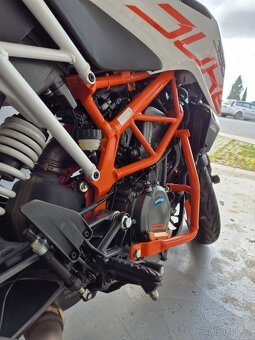 KTM 390 Duke - 3