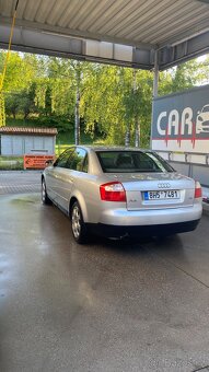 Audi a4b6 2.0i - 3