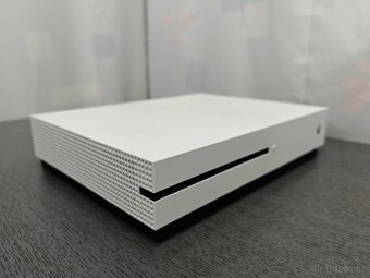 Xbox One S 1TB - 3