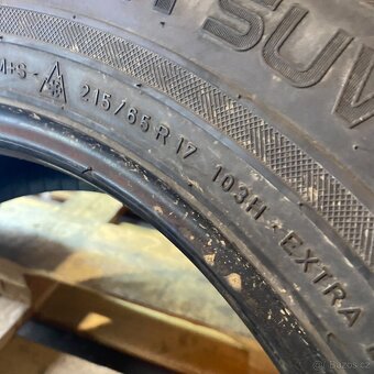 Zimní pneu 215/65 R17 103H Nokian 5mm - 3