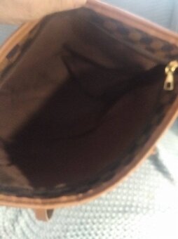 Kabelka hnědá, lehoučká, velmi dobrý stav, používaná - 3