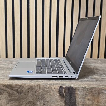 19) HP ProBook 430 G8 - 13,3" FHD, i5-1135G7,16GB,512GB SSD - 3