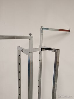 Štendr, stojan, němý sluha.. chromový, dvouramenný - 3