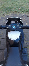 dětská elektrická tříkolka / motorka BMW R1000R - 3