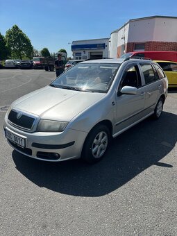Škoda Fabia combi 1.4 16v klima jen 119k pravých  najeto - 3