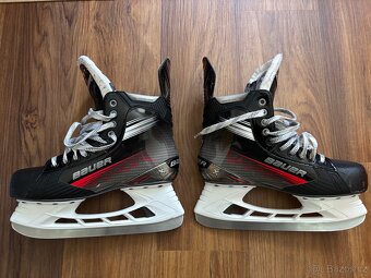 Brusle Bauer Vapor 3X - 3