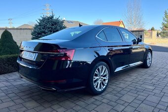 Škoda Superb Individual,DSG,BSR,kamera,Matrix,TOP STAV - 3