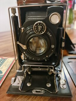 Historický měchový fotoaparát Voigtländer IBSOR D.R.P 1920 - 3