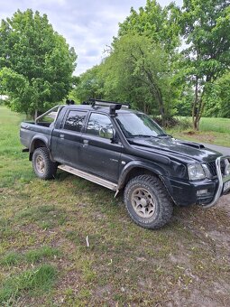 Mitsubishi l200 - 3
