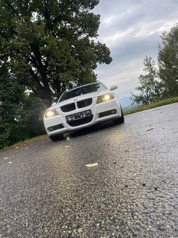 Bmw e90 325i - 3