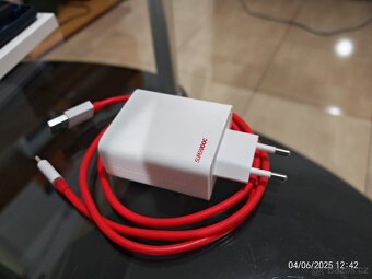 Příslušenství pro Oneplus 13 - 3
