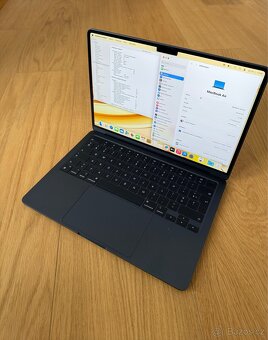 ZÁNOVNÍ APPLE MACBOOK AIR 13” M2/256GB/8GB/BATERIE 100% - 3