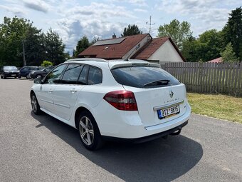 Renault Laguna - 3